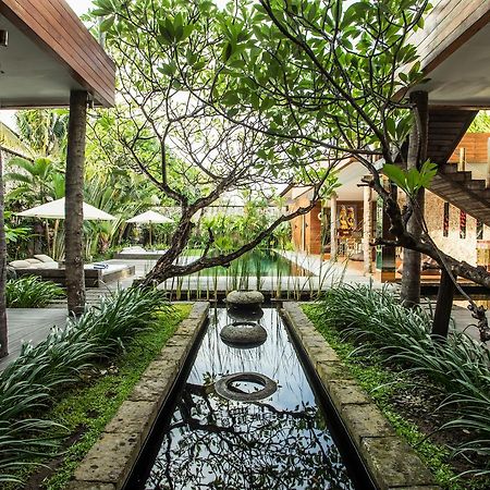 Eko Villa Seminyak - Tropical Villa, Walk To Beach Екстер'єр фото