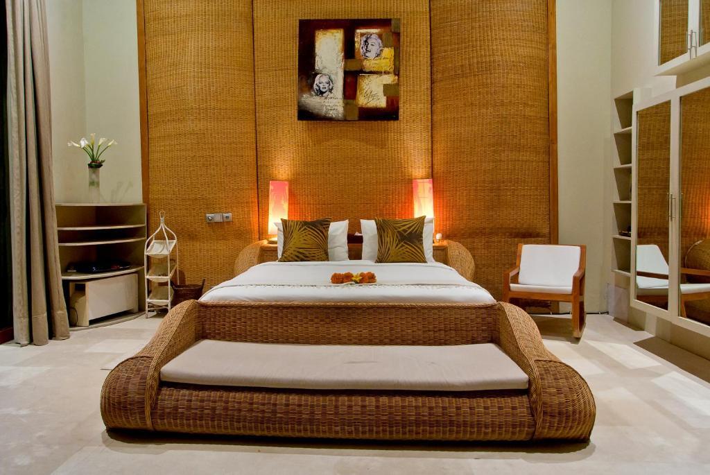 Eko Villa Seminyak - Tropical Villa, Walk To Beach Номер фото