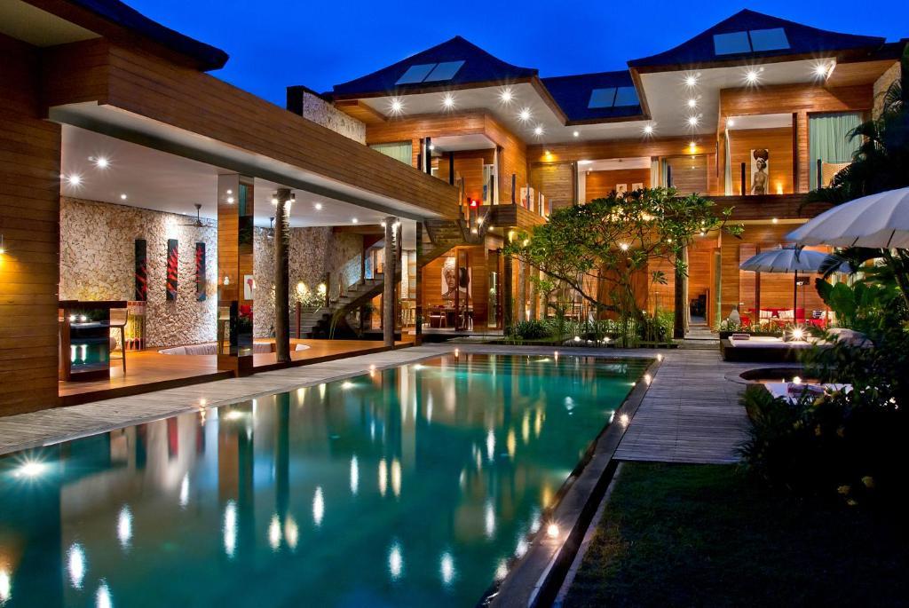 Eko Villa Seminyak - Tropical Villa, Walk To Beach Екстер'єр фото