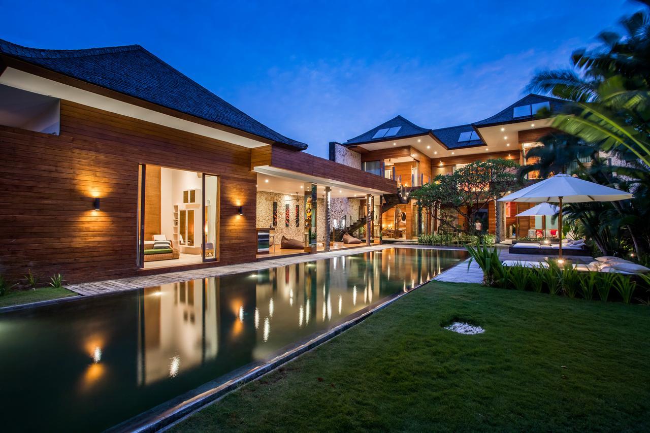 Eko Villa Seminyak - Tropical Villa, Walk To Beach Екстер'єр фото