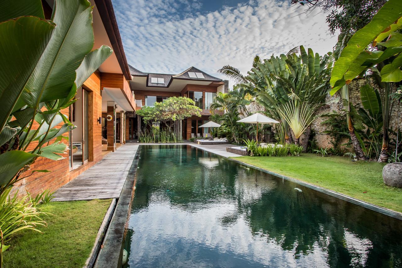 Eko Villa Seminyak - Tropical Villa, Walk To Beach Екстер'єр фото